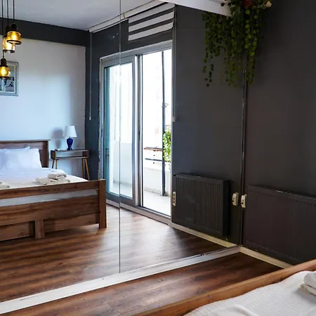 Modern And Spacious 3-br Near Taksim Apartment