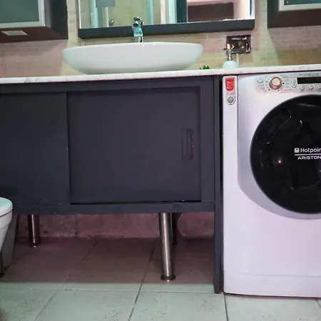 Apartman Modern And Spacious 3-br Near Taksim *